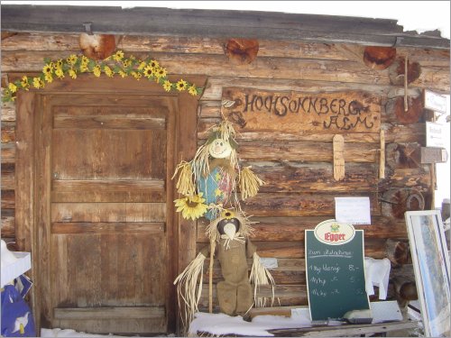 hochsonnberg-alm. unfortunately closed...